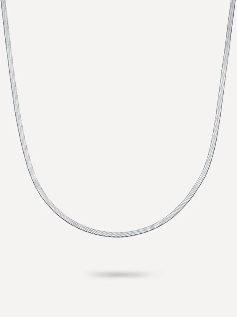 Sleek Gold Chain Necklace